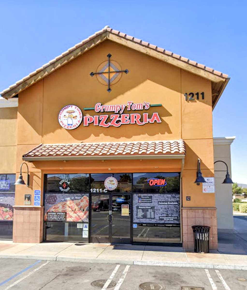 Grumpy Toms Pizzeria - San Jacinto